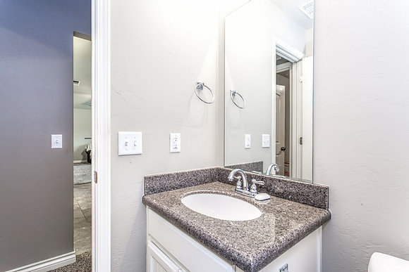 15_Bathroom