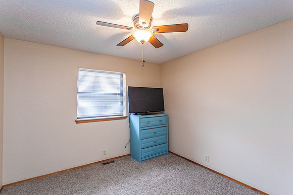 32_Bedroom