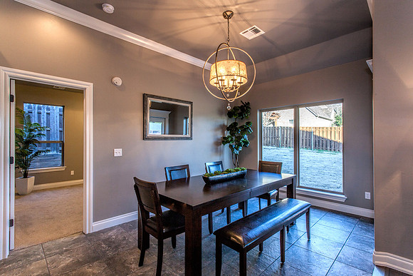 13_Dining Room
