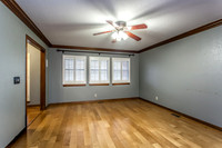 09_Living Room