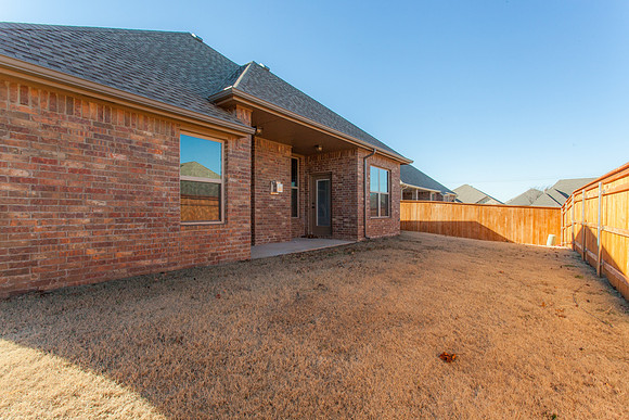 29_Exterior