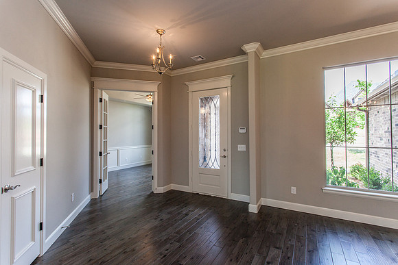 08_Entryway