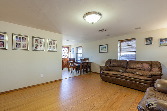Livng Room