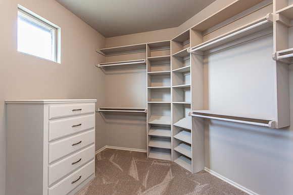 52_Master Bedroom Closet
