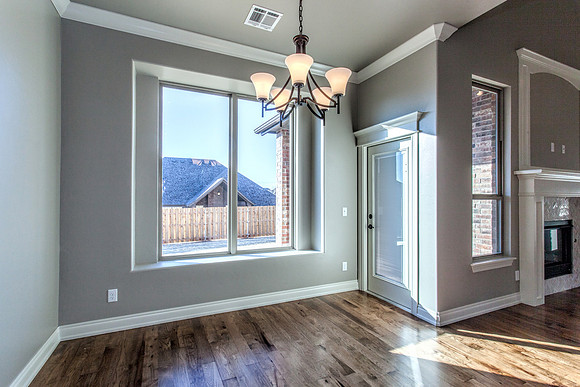 16_Dining Room