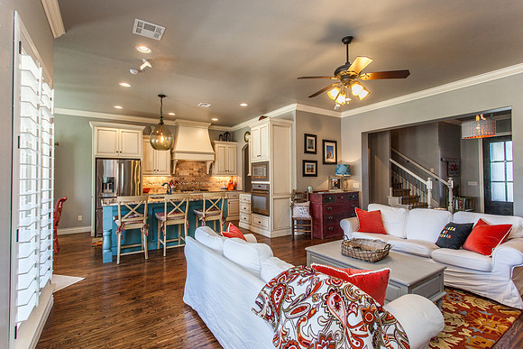 Krista Lusey - 525 Realty - 405-409-4000 - krista@lusey.com