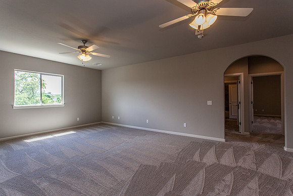 34_Family Room