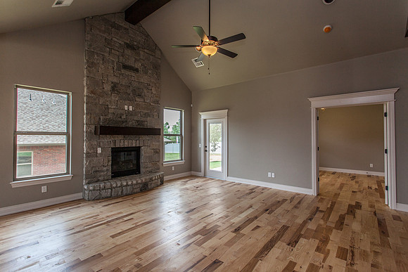 08_Living Room