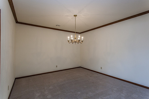 24_Dining Room