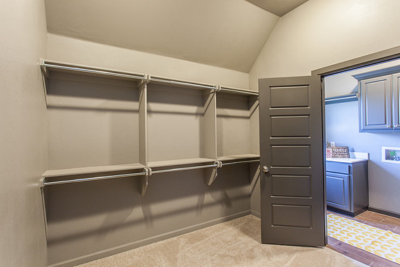 Master Bedroom Closet
