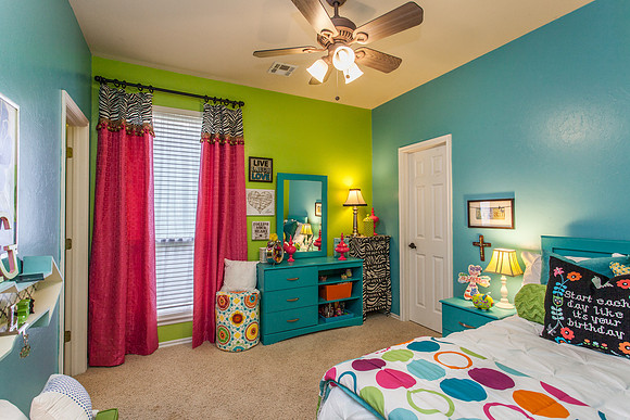 25_Bedroom