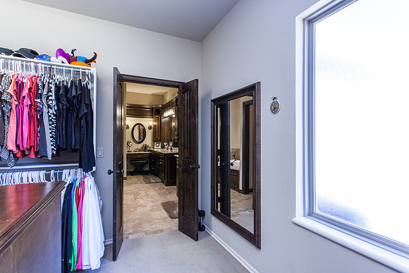 41_Master Bedroom Closet