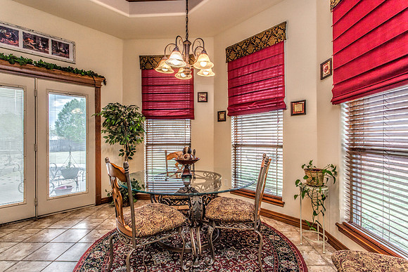 14_Dining Room