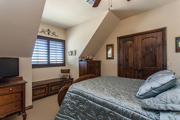 29_Bedroom