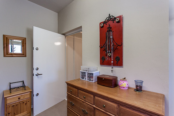 42_Master Bedroom Closet