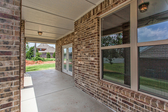 44_Exterior