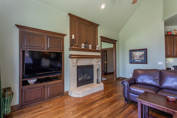 33_Living Room