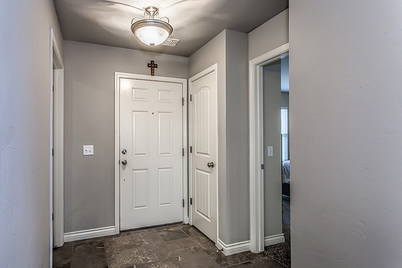 04_Entryway