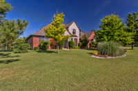 5601 S Czech Hall Rd, Mustang