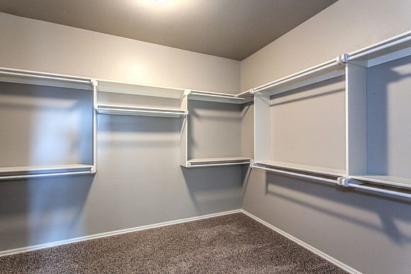 25_Master Bedroom Closet