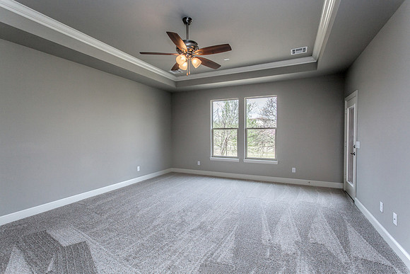 33_Bedroom, Master