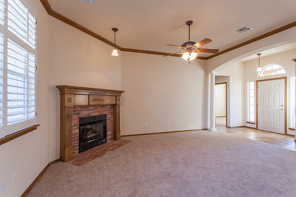 08_Living Room