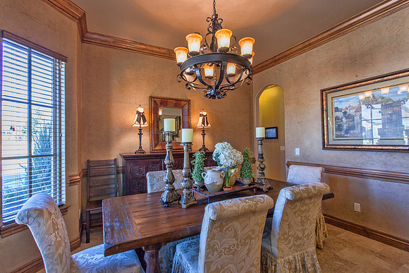 12_Dining Room