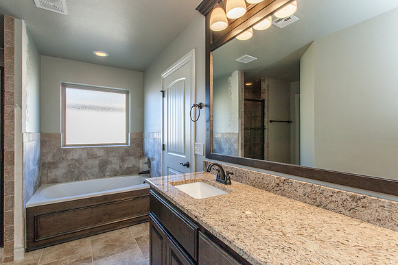 24_Bathroom, Master