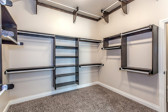 22_Master Bedroom Closet