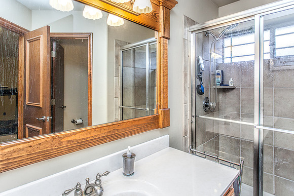 28_Bathroom