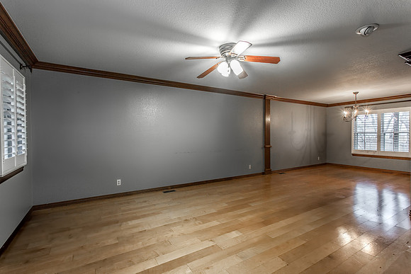 08_Living Room