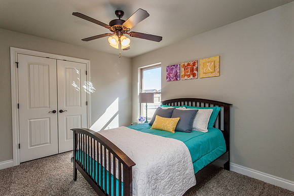 38_Bedroom