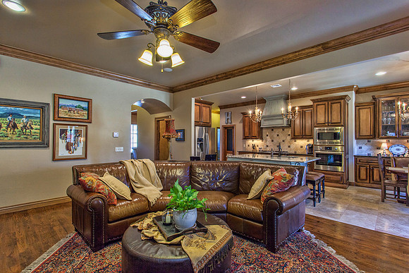 17_Living Room