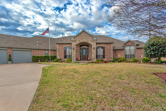 02_Exterior