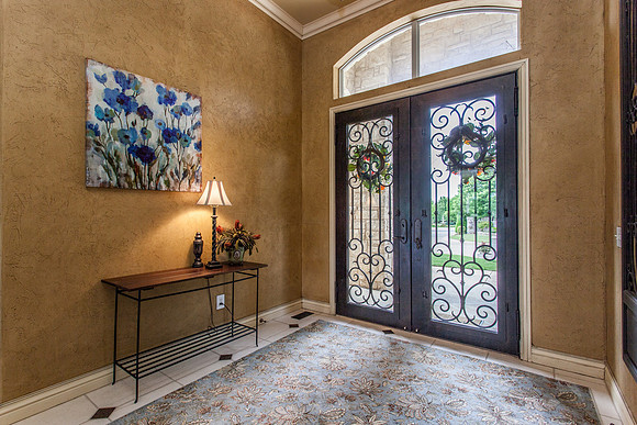10_Entryway