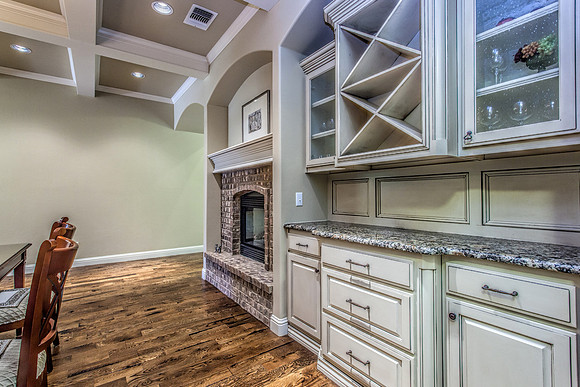 16_Dining Room