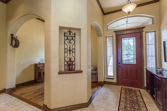 07_Entryway