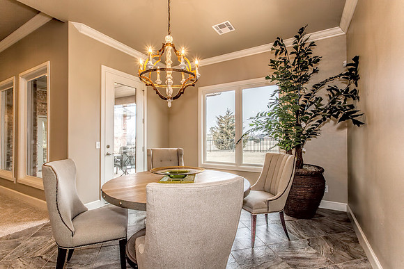 12_Dining Room