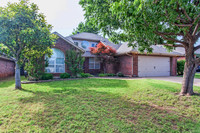 713 Old Bugle Rd, Edmond