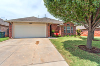2041 Bradford Way, Edmond
