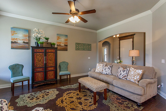 32_Living Room