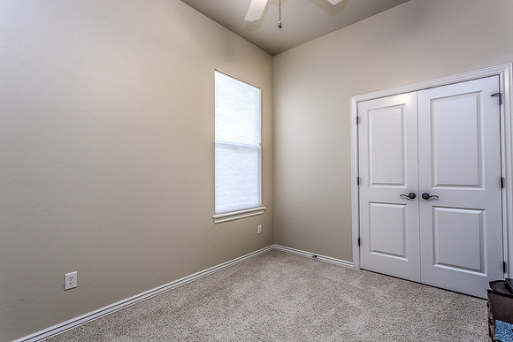 17_Bedroom