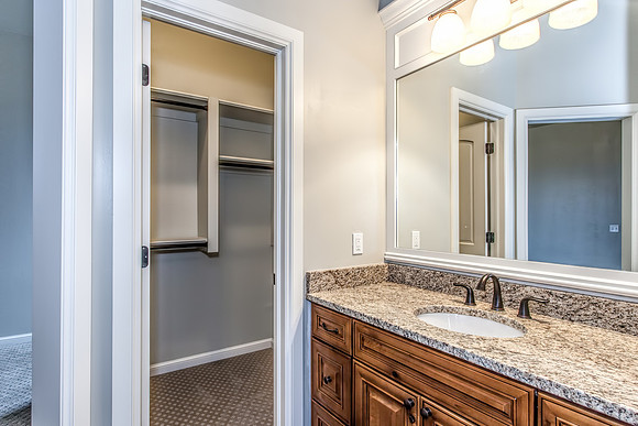 29_Bathroom