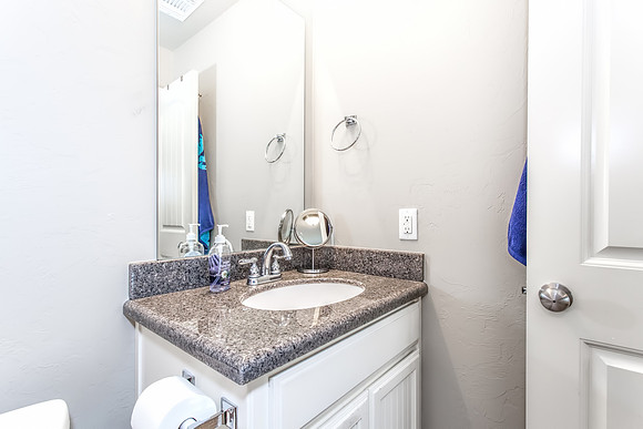 20_Bathroom, Master