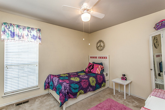 11_Bedroom