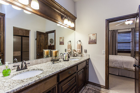 23_Bathroom