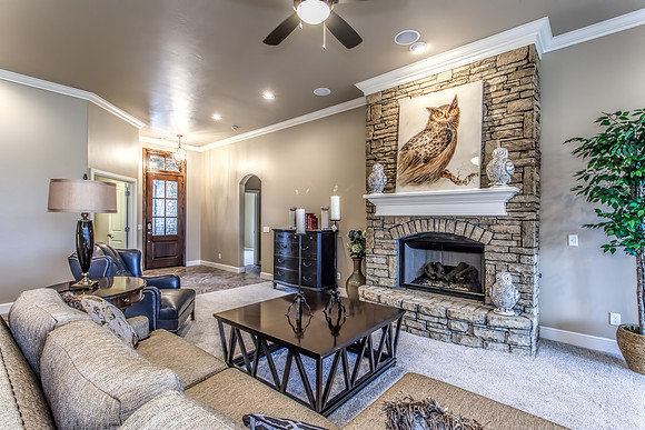 15_Living Room