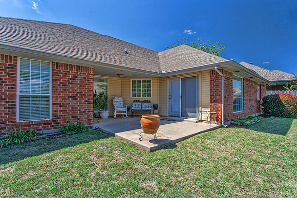 28_Exterior