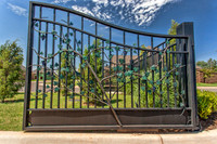 Gate
