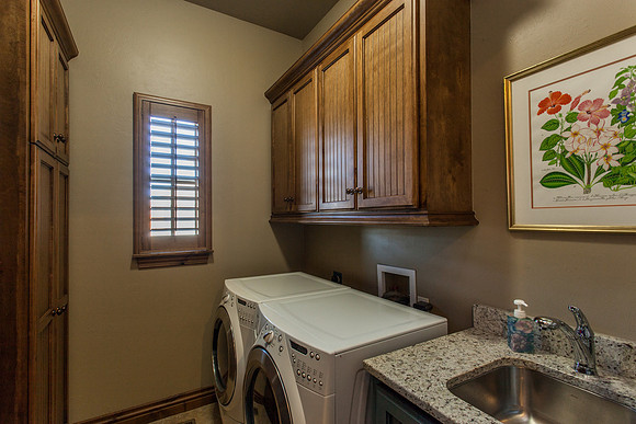10_Laundry Room
